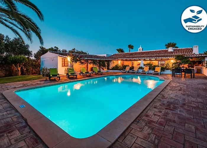Villa Alice By Algarve Vacation